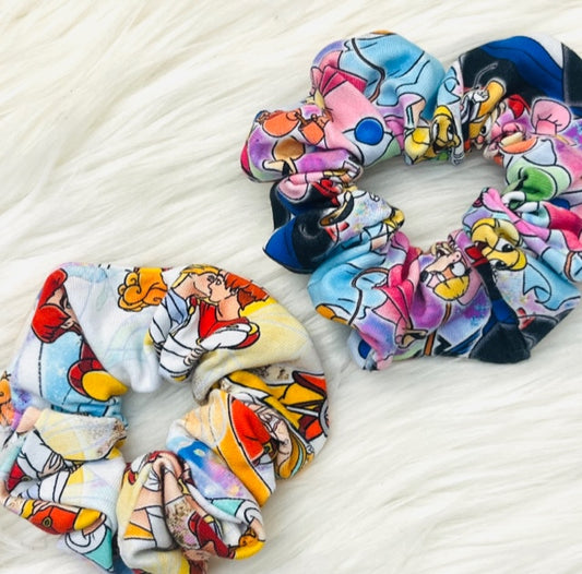 Thumbelina Scrunchie